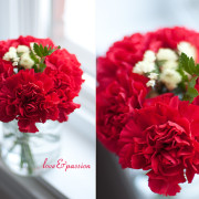 DIY Vases For St-Valentine Flowers: Red Carnations
