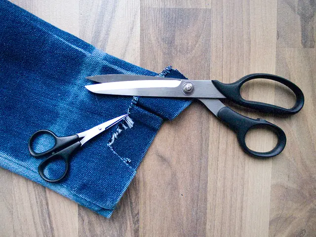 Itajime shibori tie-dye Bleached Studded Denim Jacket DIY Cutting sleeves