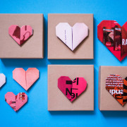 St-Valentine’s Day Wrap Decoration DIY With Paper Heart Origami