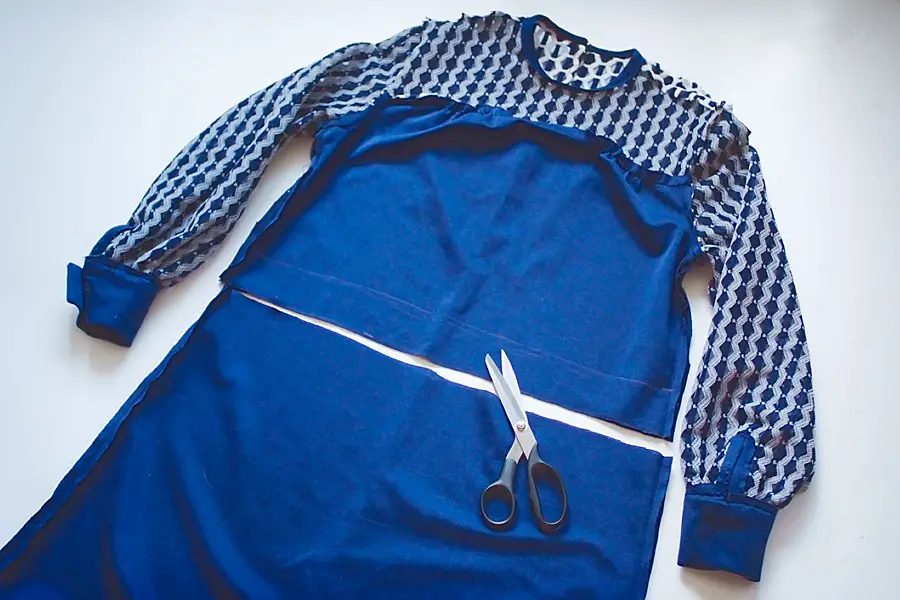 Spring DIY convert a vintage dress into a two-piece set: Steps